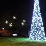 Our beautiful Christmas tree and mistletoe lights